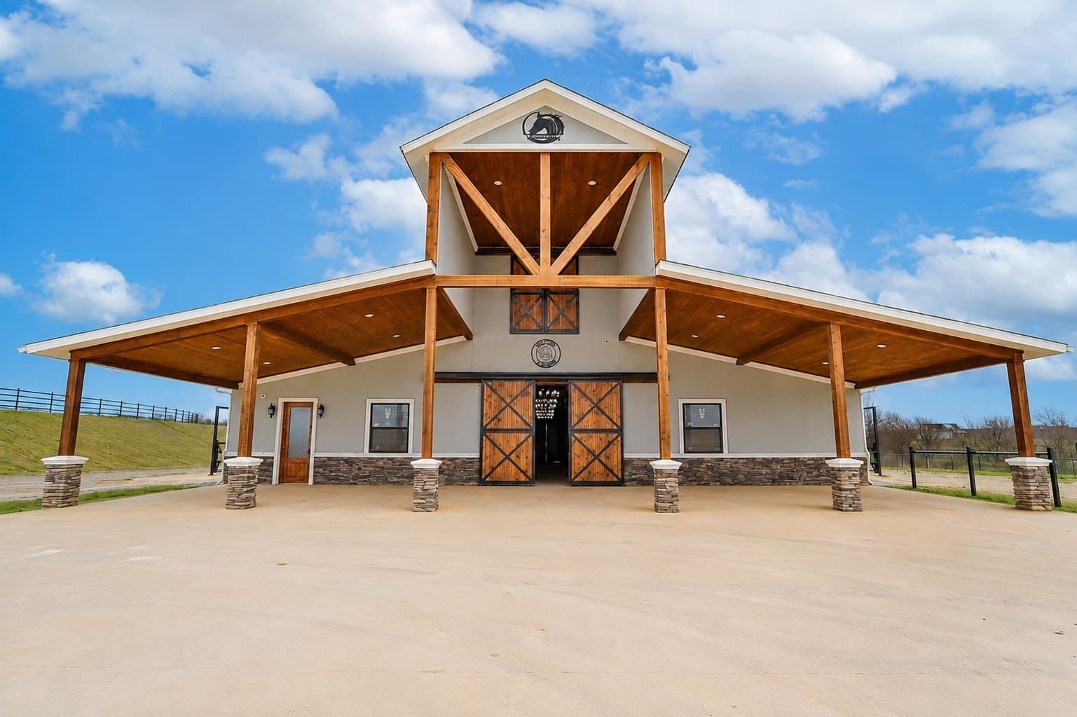 1.22 acres in Ellis County - photo 8