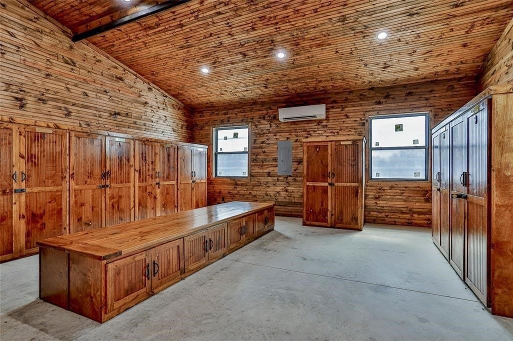 1.22 acres in Ellis County - photo 10