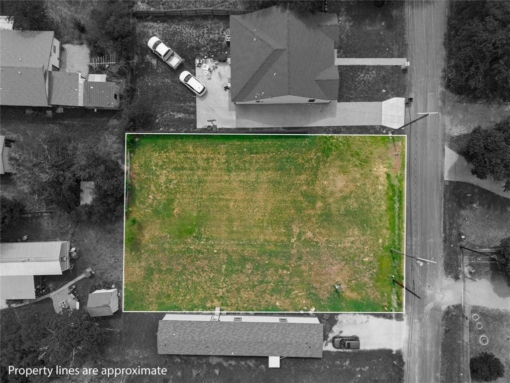 0.17 acres in McLennan County gallery image 2