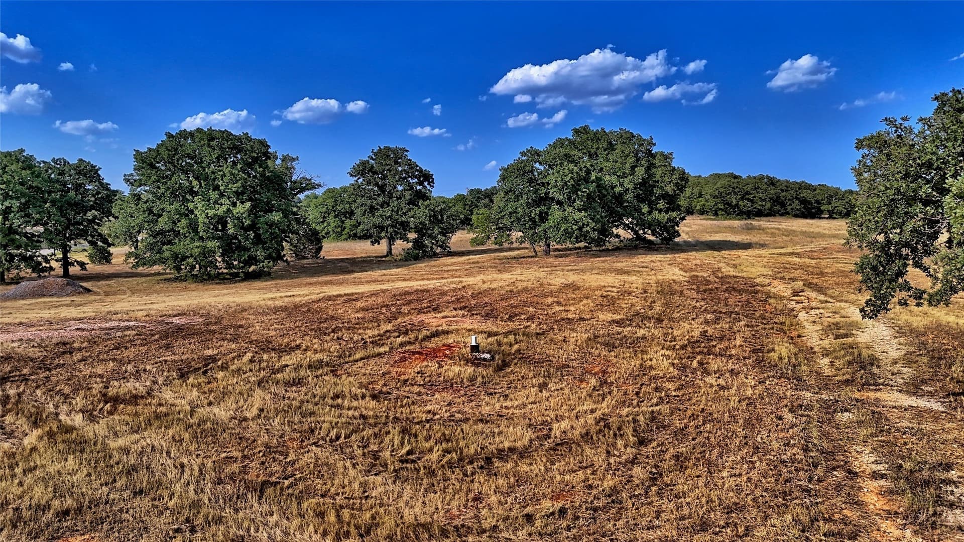 4.28 acres in Montague County - photo 4