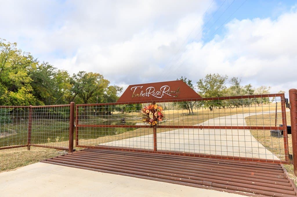 39.04 acres in Gillespie County - photo 83