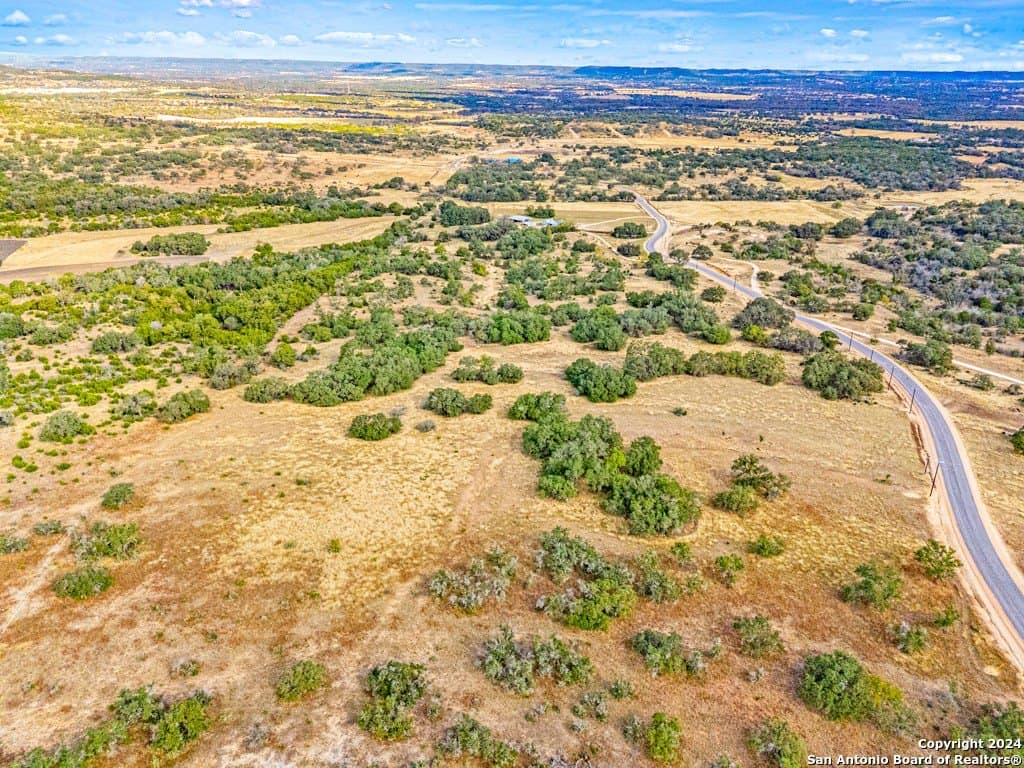 10.02 acres in Bandera County