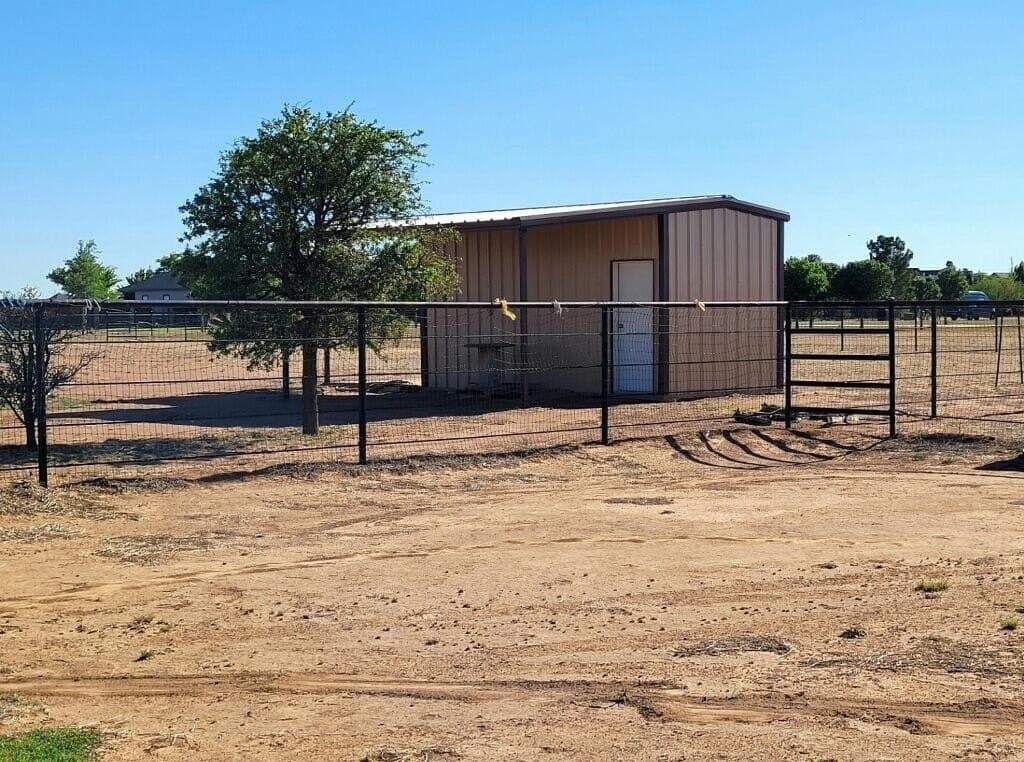 2.79 acres in Lubbock County - photo 6