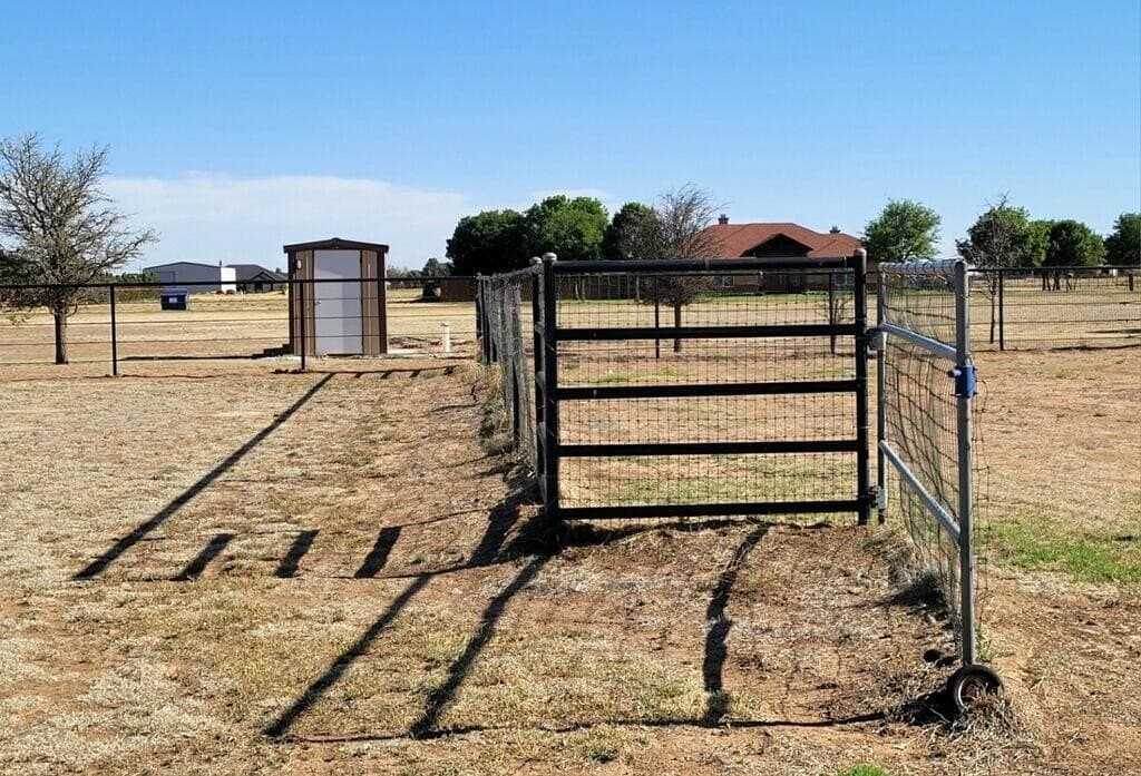 2.79 acres in Lubbock County - photo 8