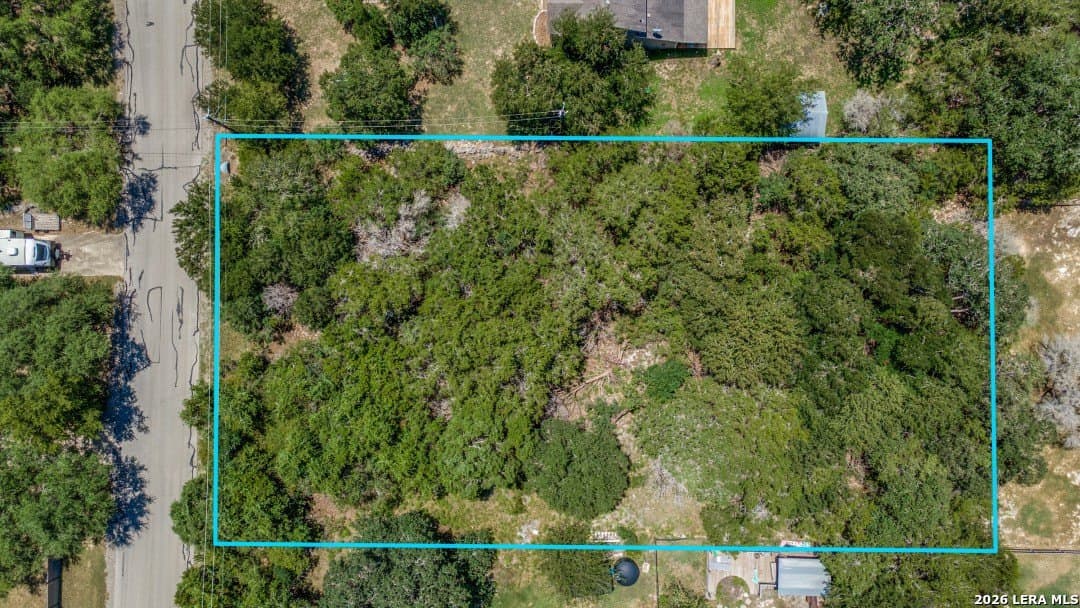 0.61 acres in Comal County