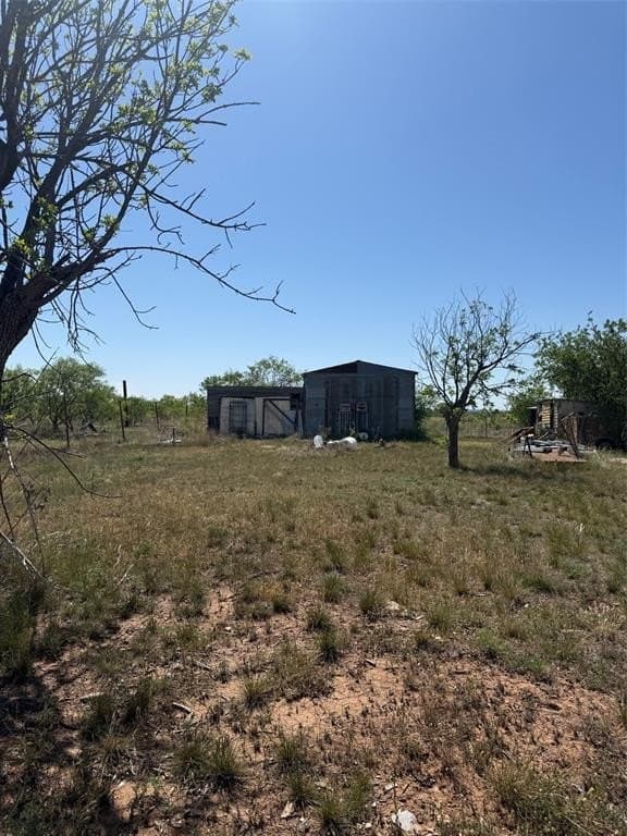 1 acres in Jones County gallery image 4