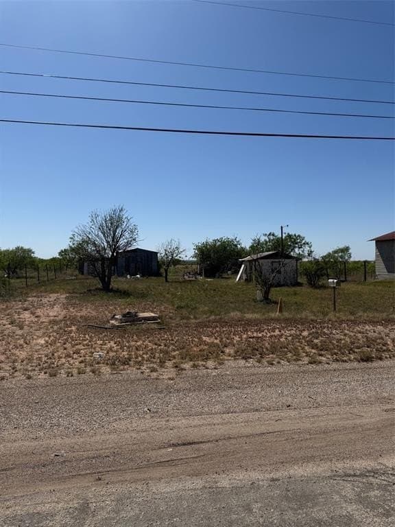 1 acres in Jones County gallery image 2