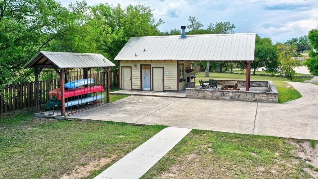 2.14 acres in Kerr County - photo 31