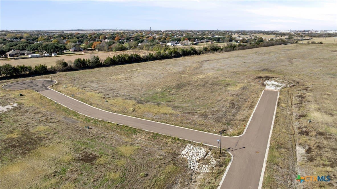 0.77 acres in McLennan County - photo 10