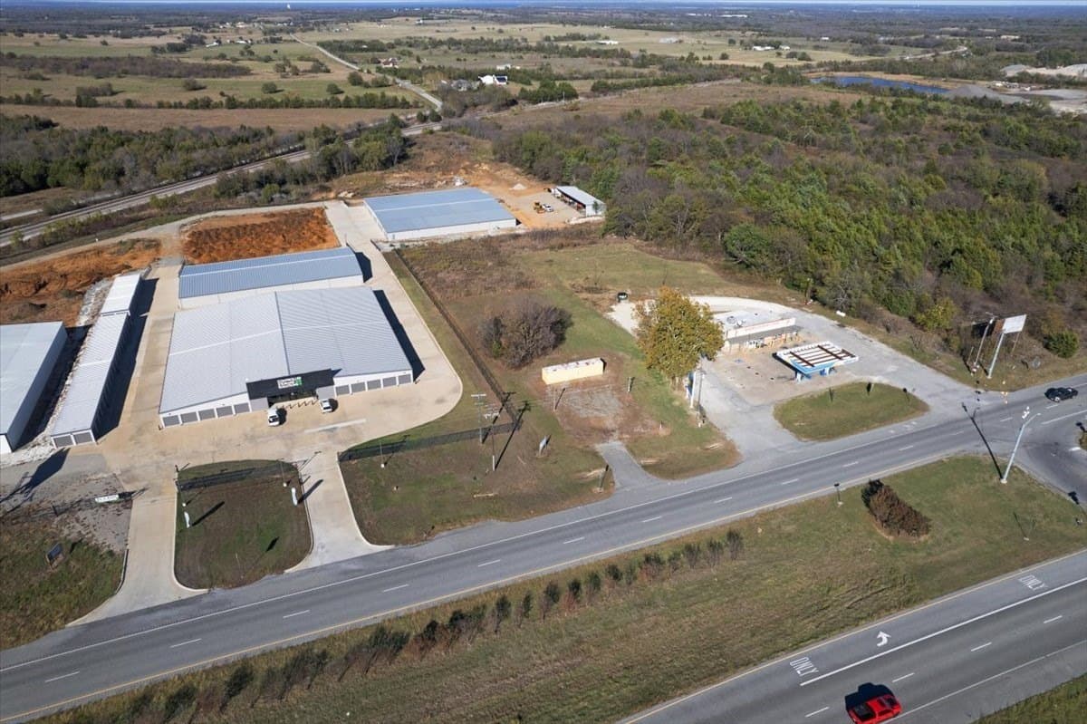 0.92 acres in Grayson County - photo 9