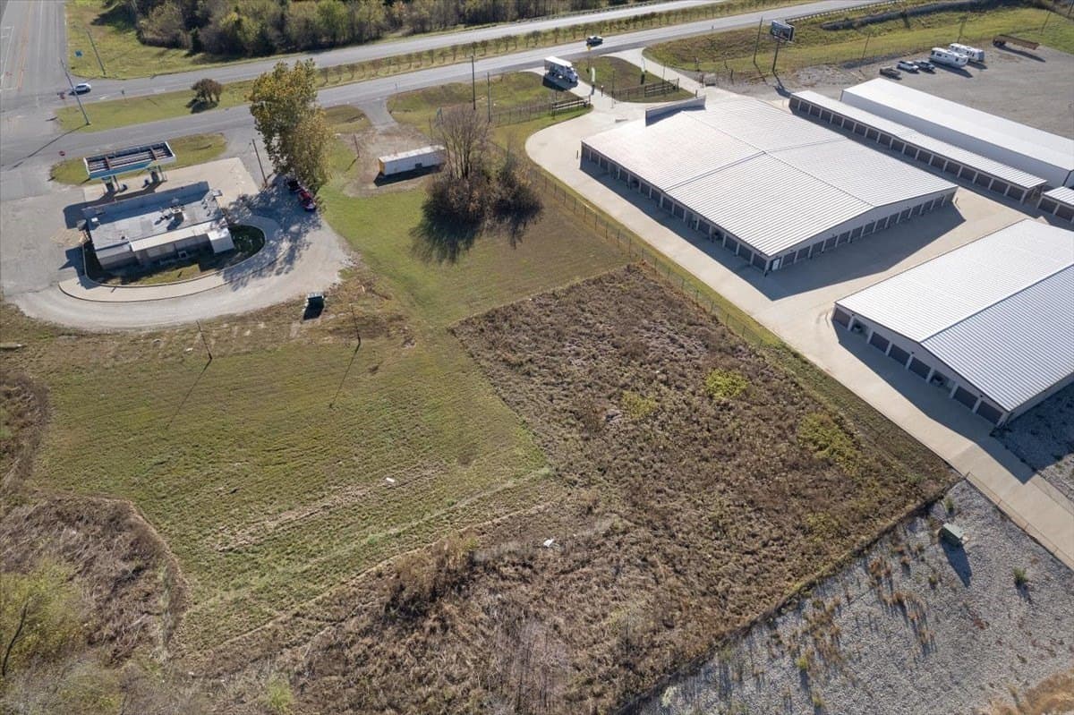 0.92 acres in Grayson County - photo 7