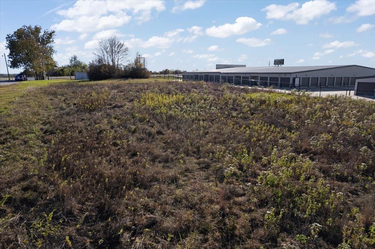 0.92 acres in Grayson County - photo 11