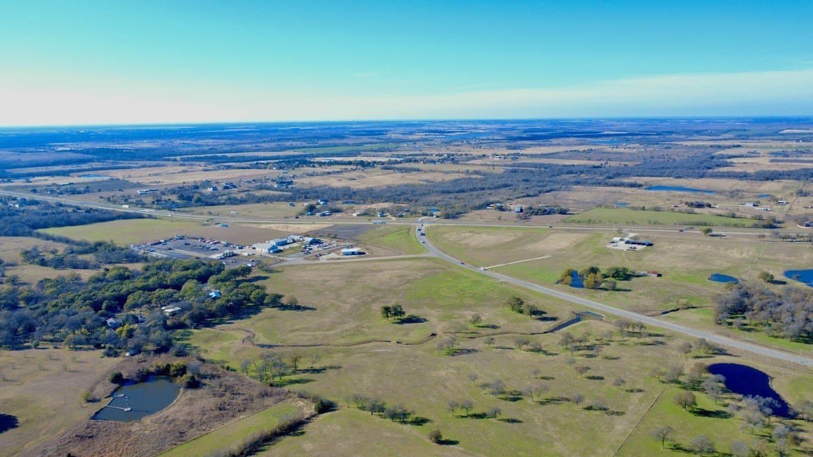 121.15 acres in Navarro County - photo 29