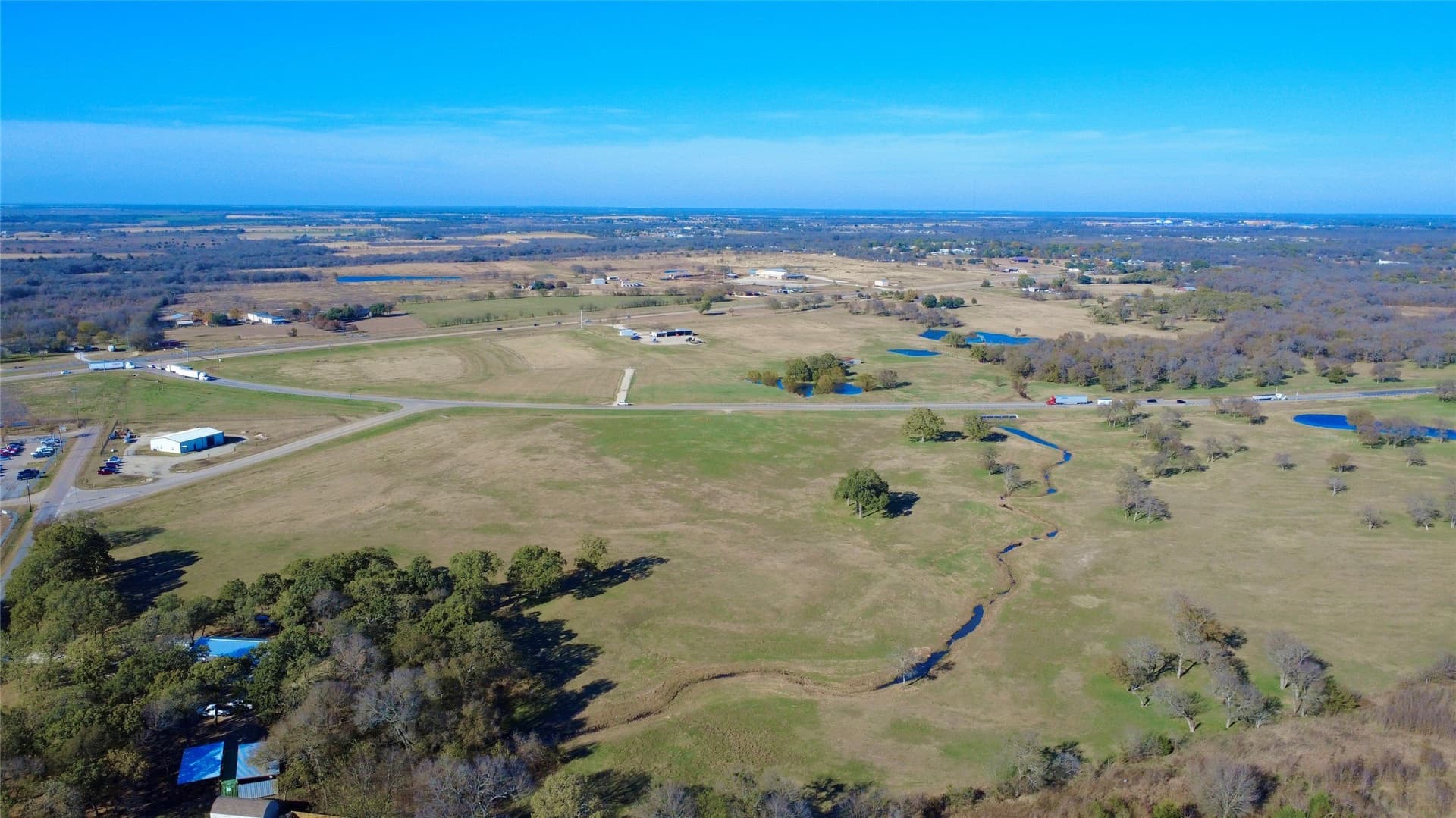 121.15 acres in Navarro County - photo 24
