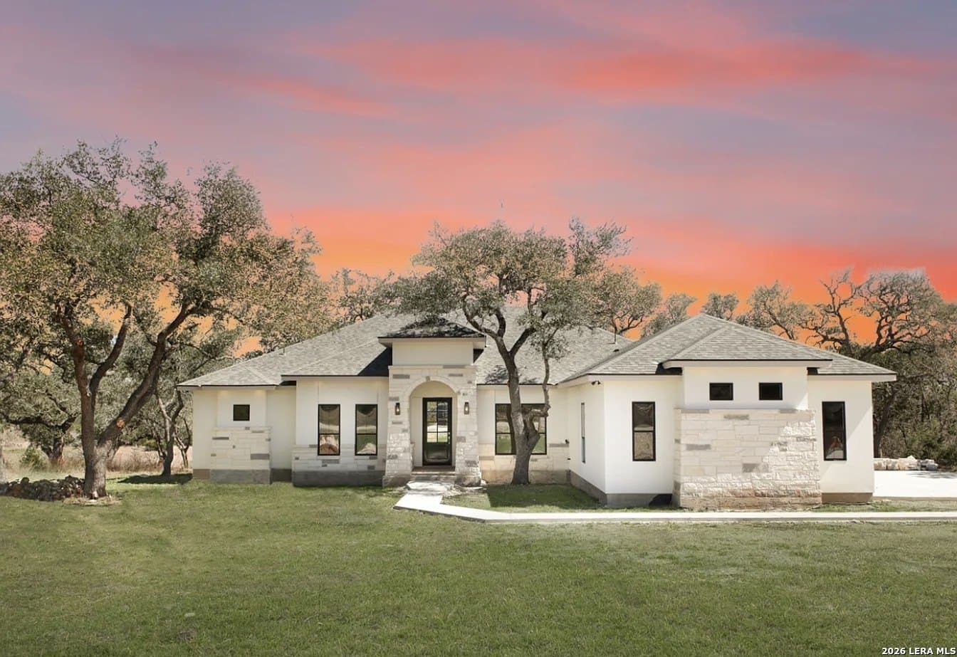1.02 acres in Comal County - photo 11