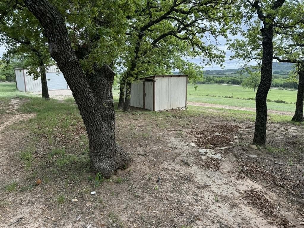 184.19 acres in Comanche County gallery image 3