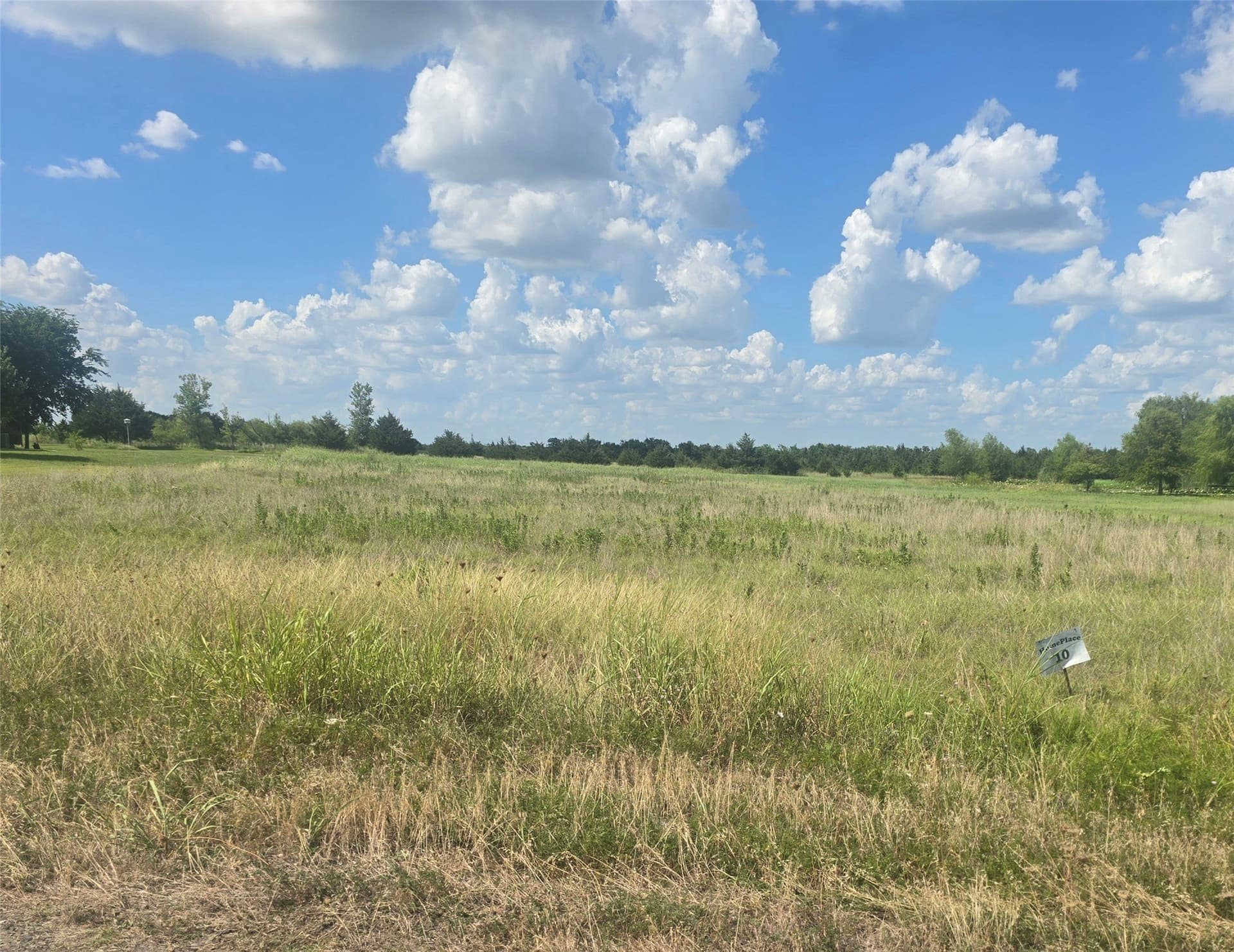 2 acres in Hunt County