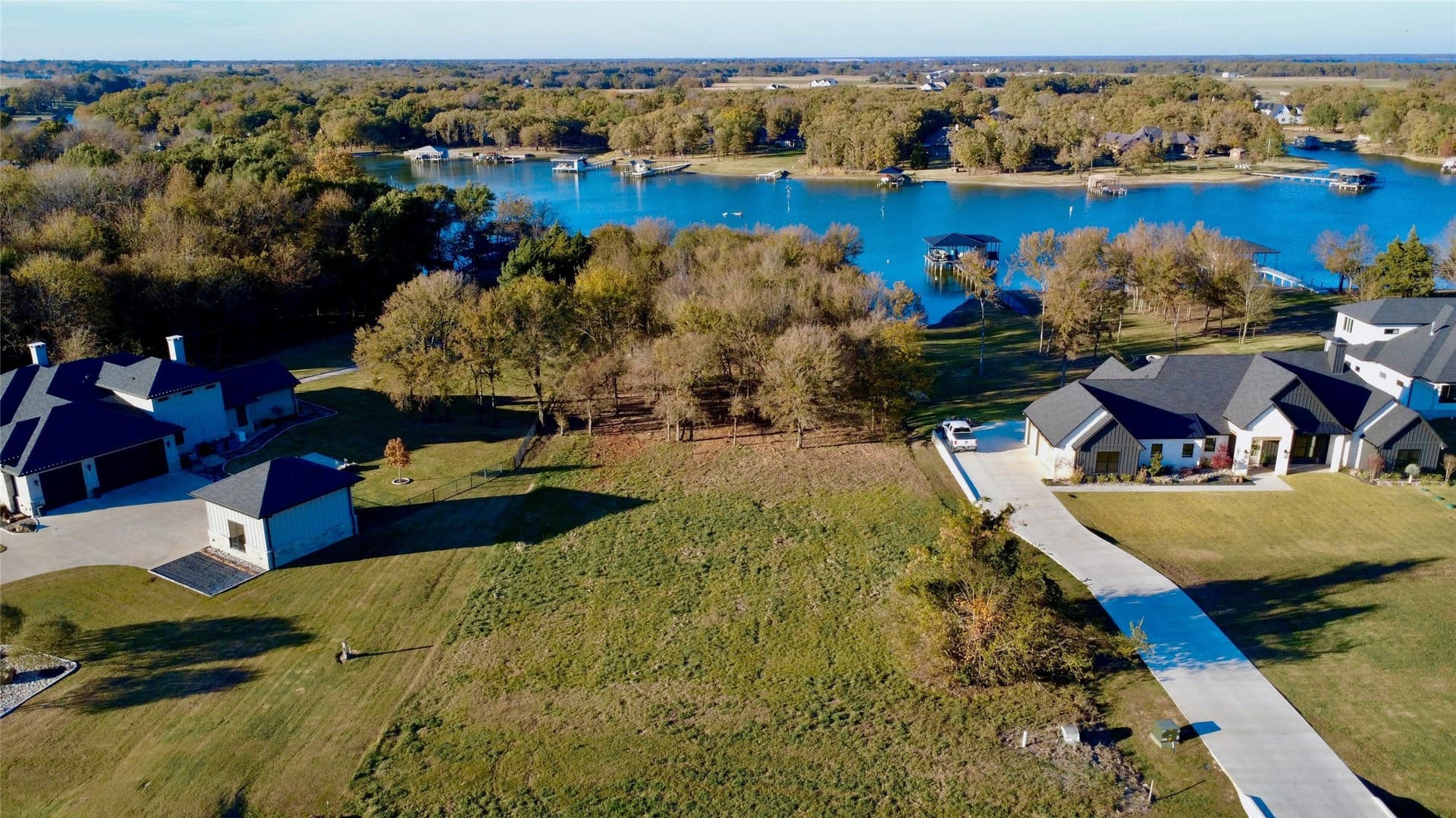 1.08 acres in Navarro County gallery image 3