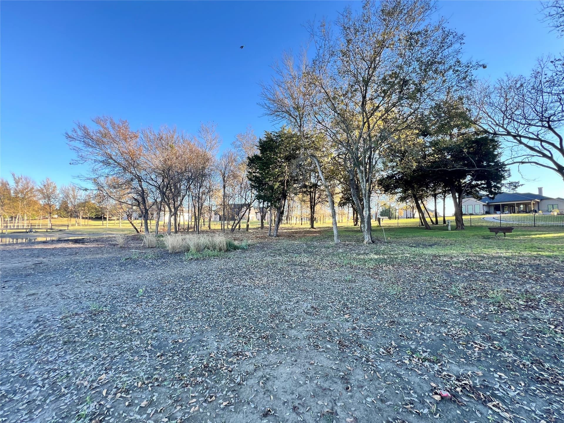 1.08 acres in Navarro County featured view