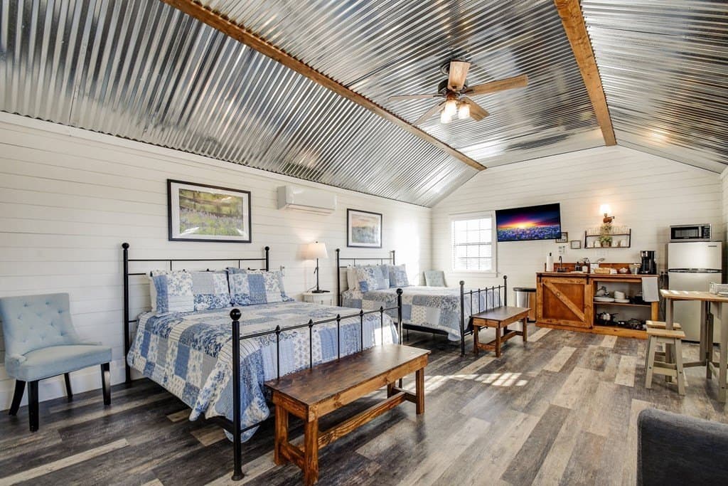 10.12 acres in Gillespie County gallery image 4