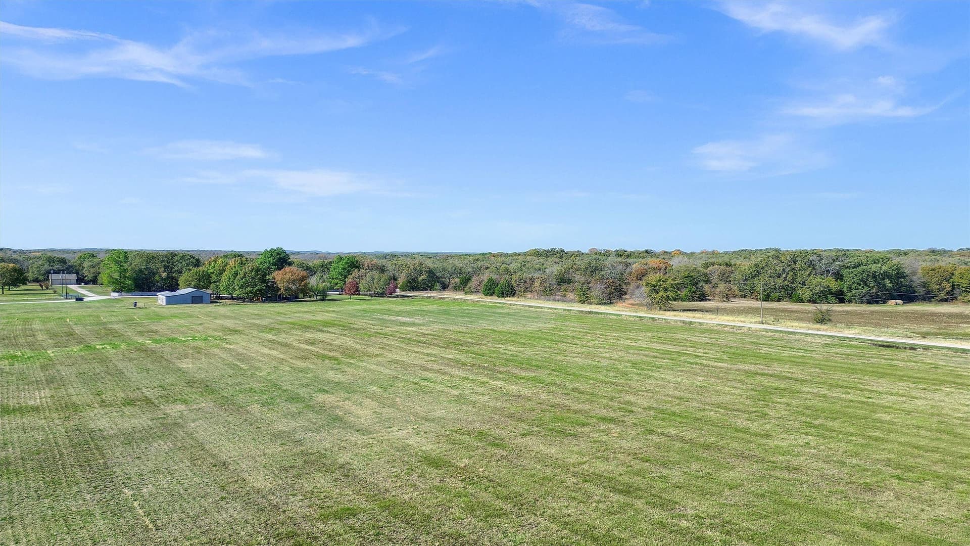 12.61 acres in Cooke County - photo 6