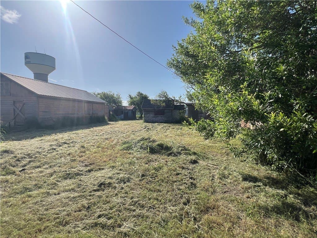 34,020 acres in San Patricio County - photo 23
