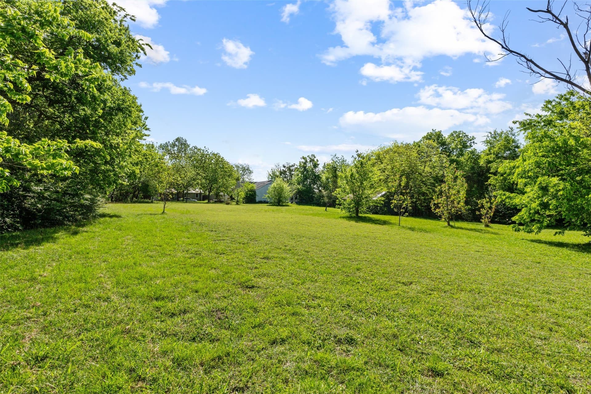 1.42 acres in Rockwall County - photo 12
