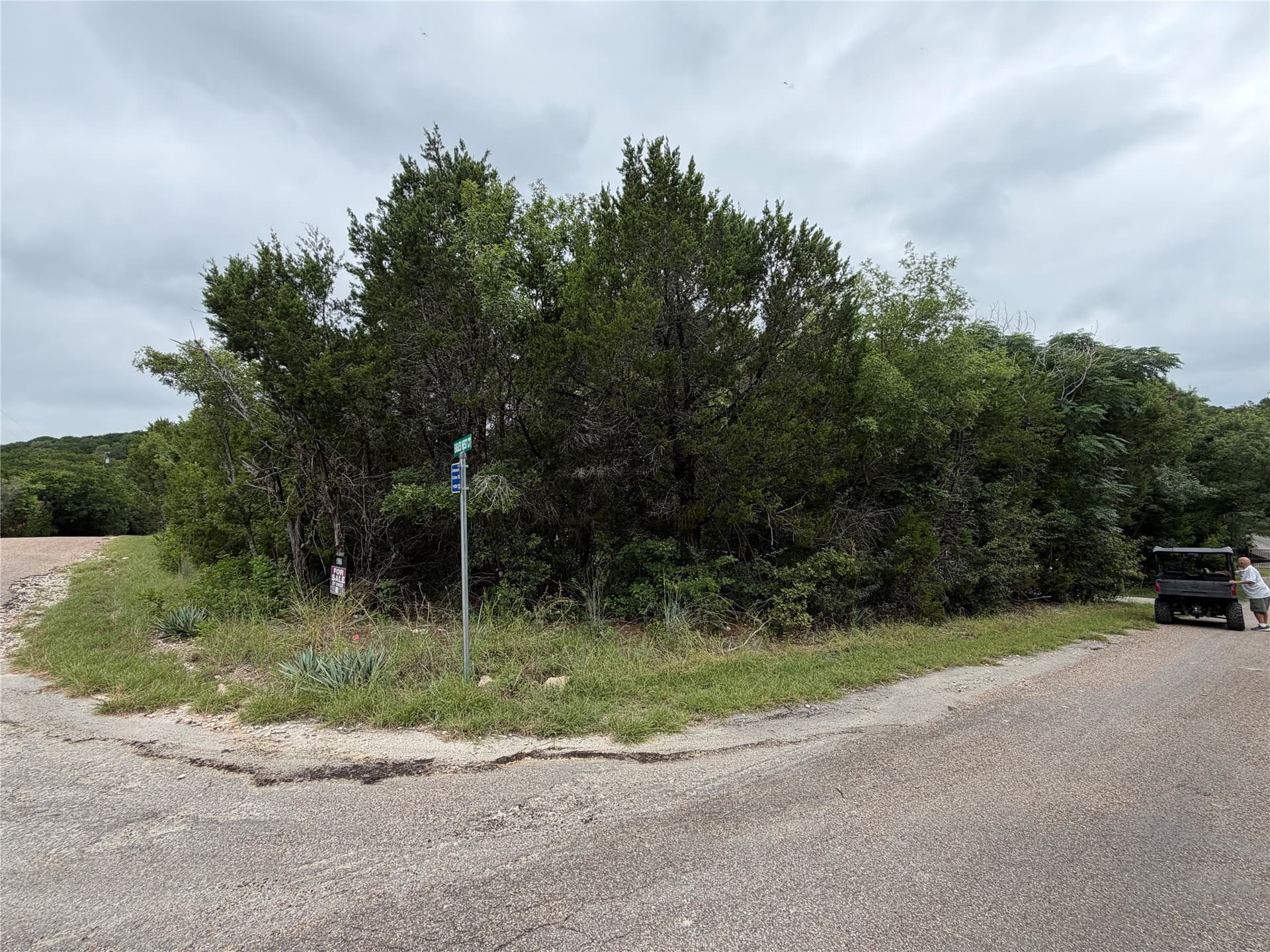 0.37 acres in Johnson County - photo 4