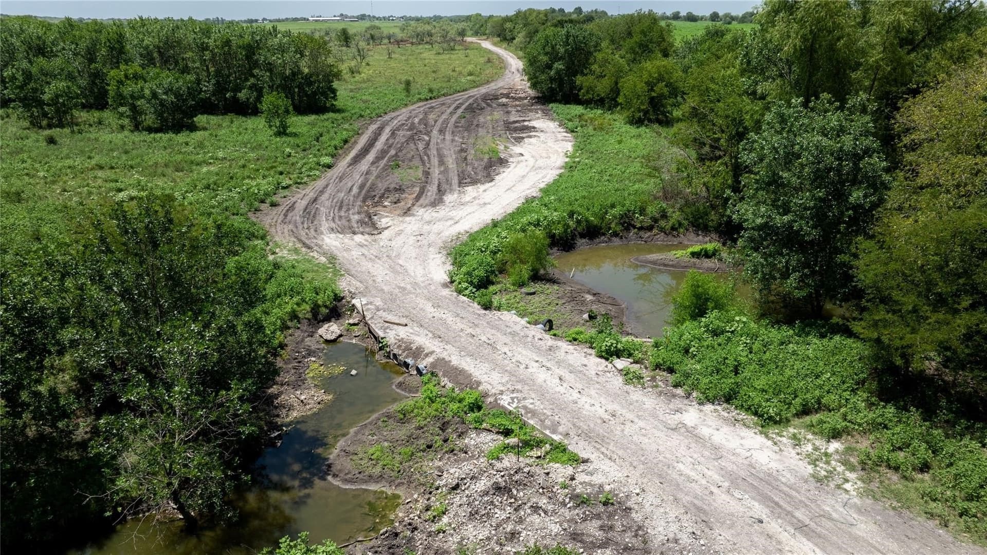 10.88 acres in Navarro County - photo 20