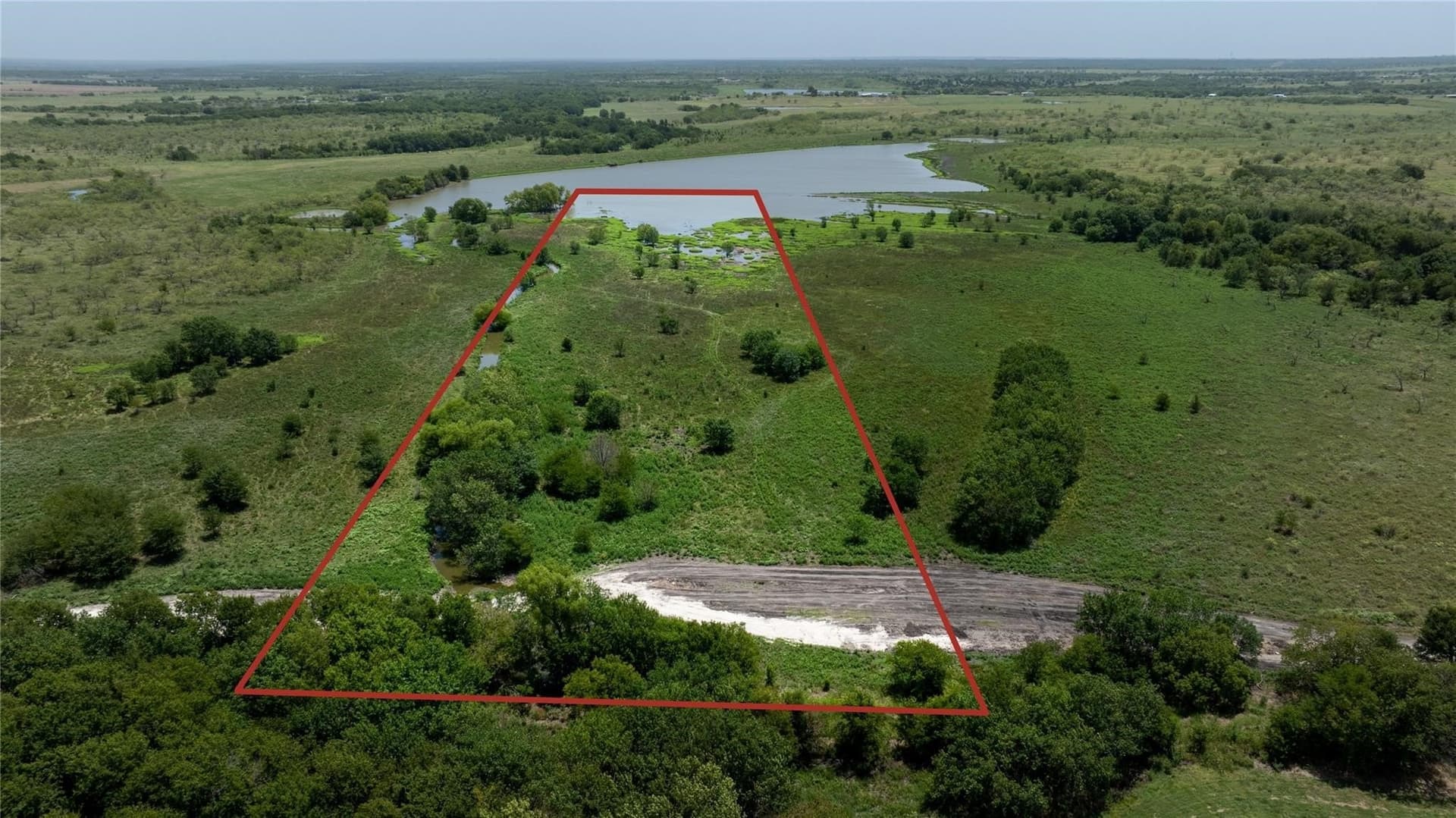 10.88 acres in Navarro County - photo 2