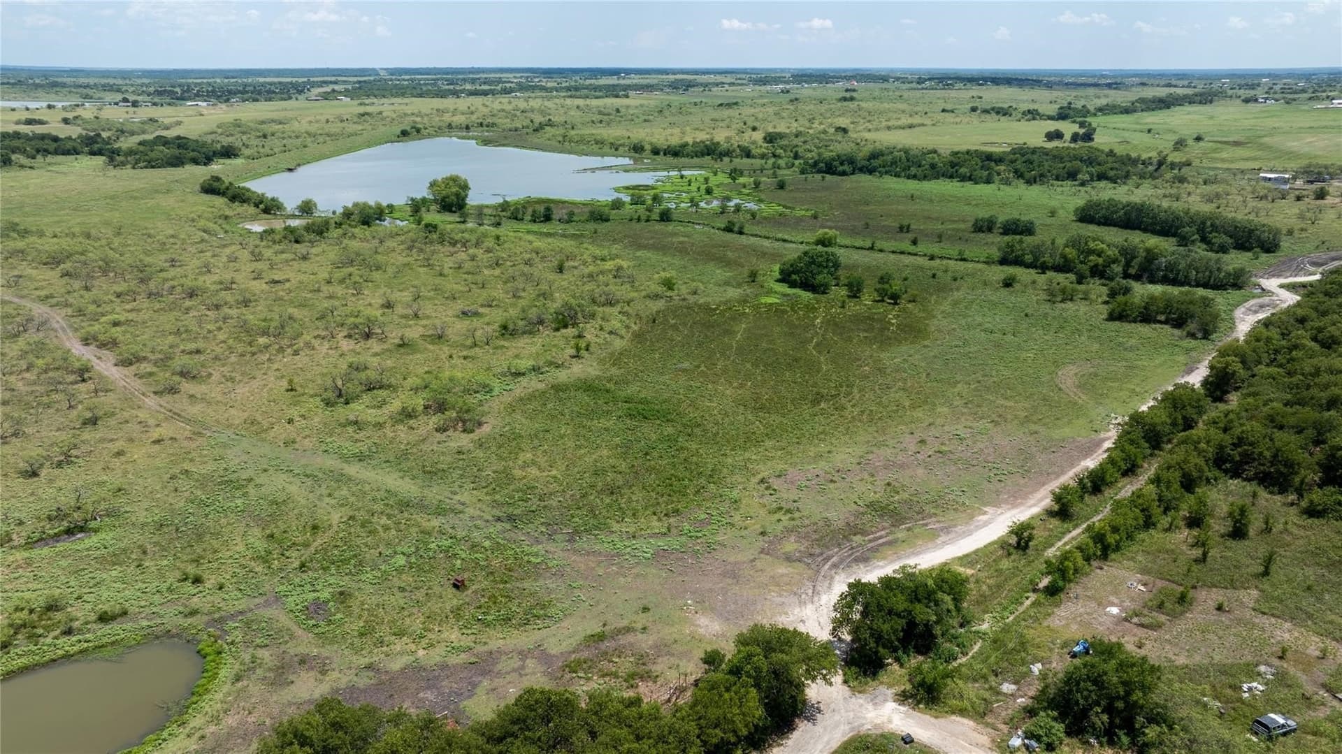 10.88 acres in Navarro County - photo 9