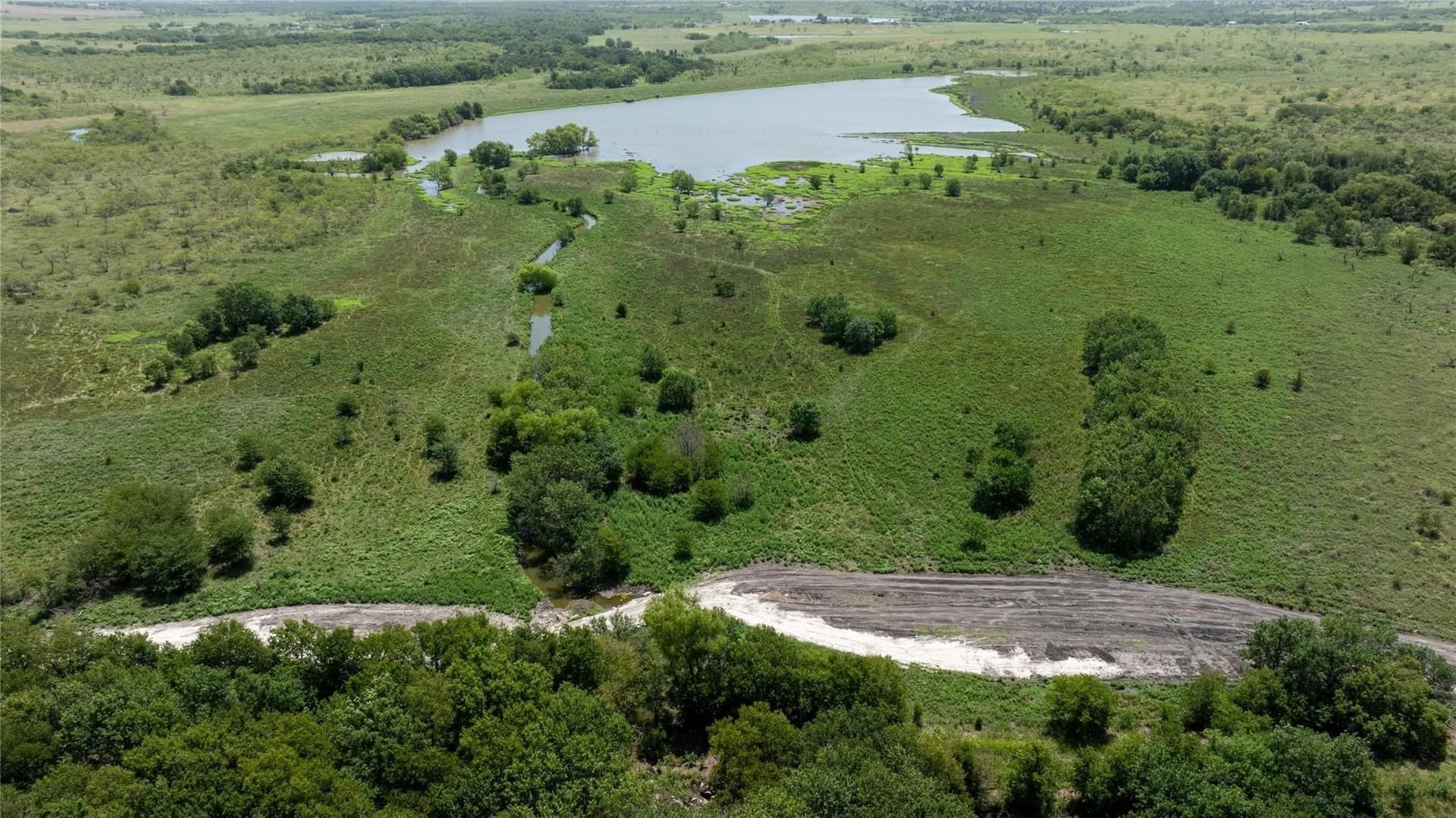 10.88 acres in Navarro County - photo 6