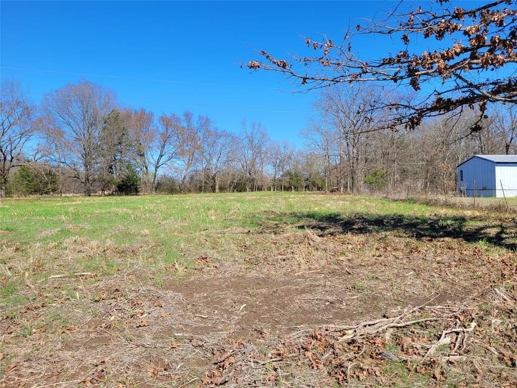 1.97 acres in Red River (TX) County gallery image 4