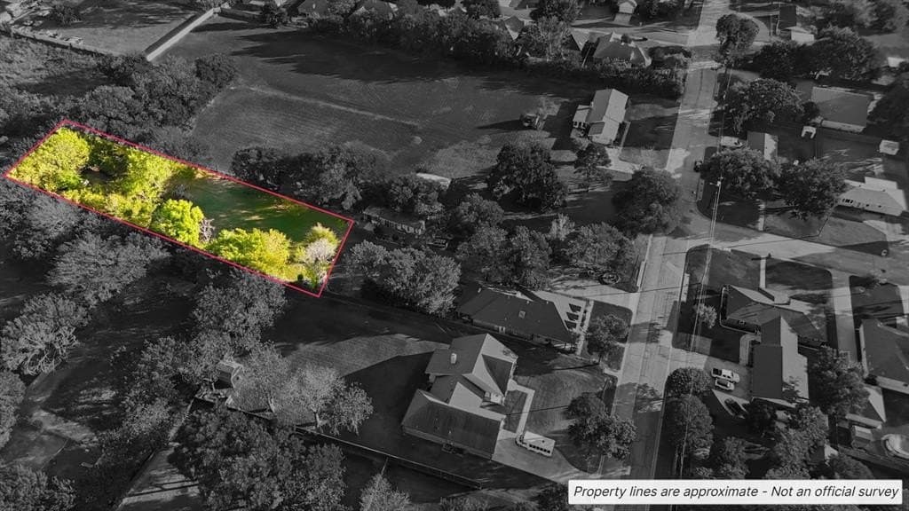 0.55 acres in Tarrant County gallery image 2