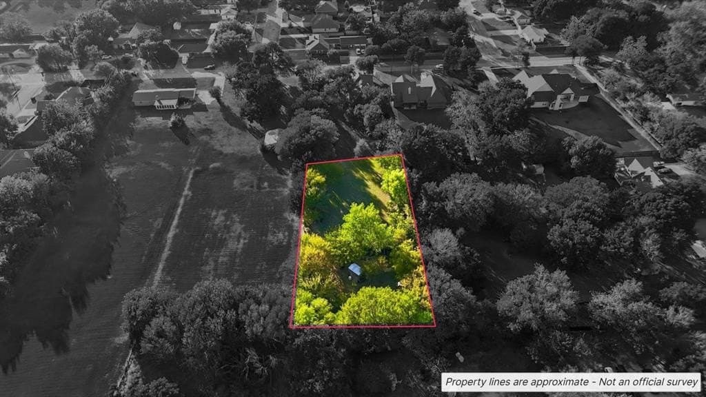 0.55 acres in Tarrant County gallery image 3