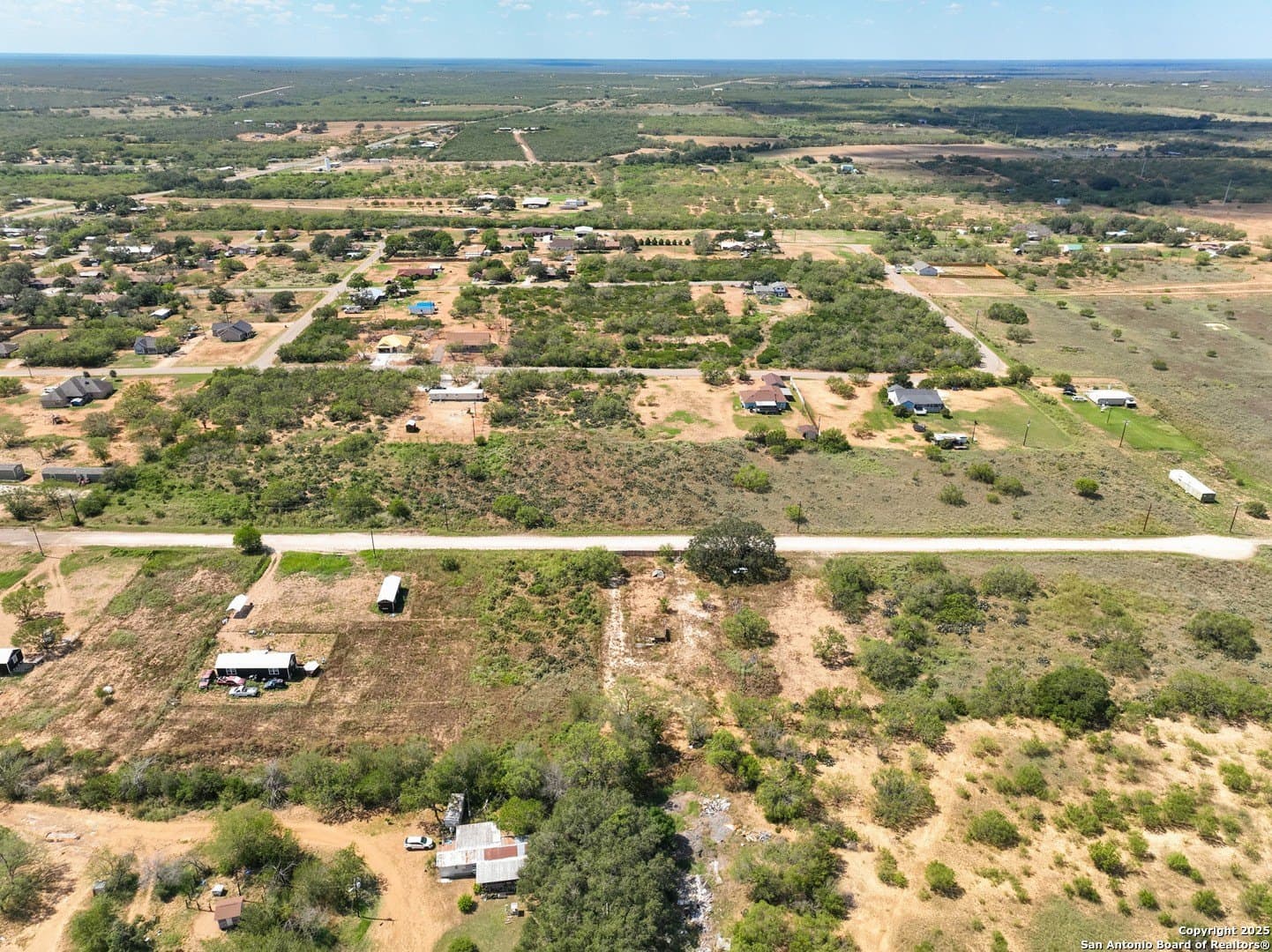 4.59 acres in Frio County gallery image 2