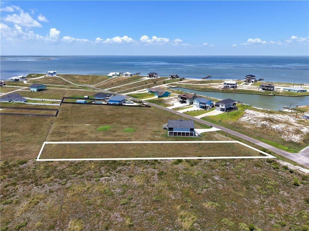 0.85 acres in Aransas County - photo 5