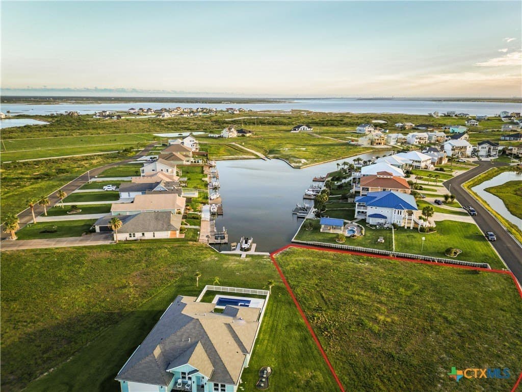 0.76 acres in Aransas County - photo 12
