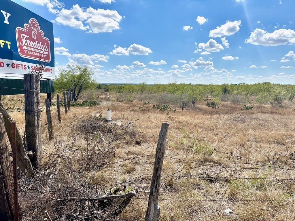 22 acres in Nolan County featured view