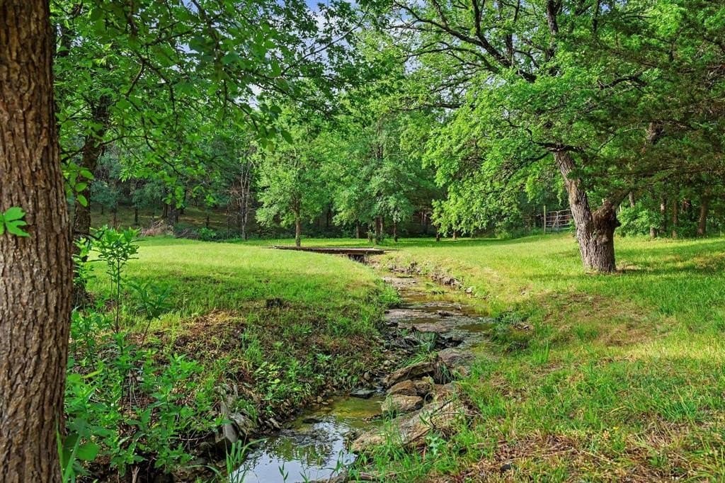 0.84 acres in Grayson County
