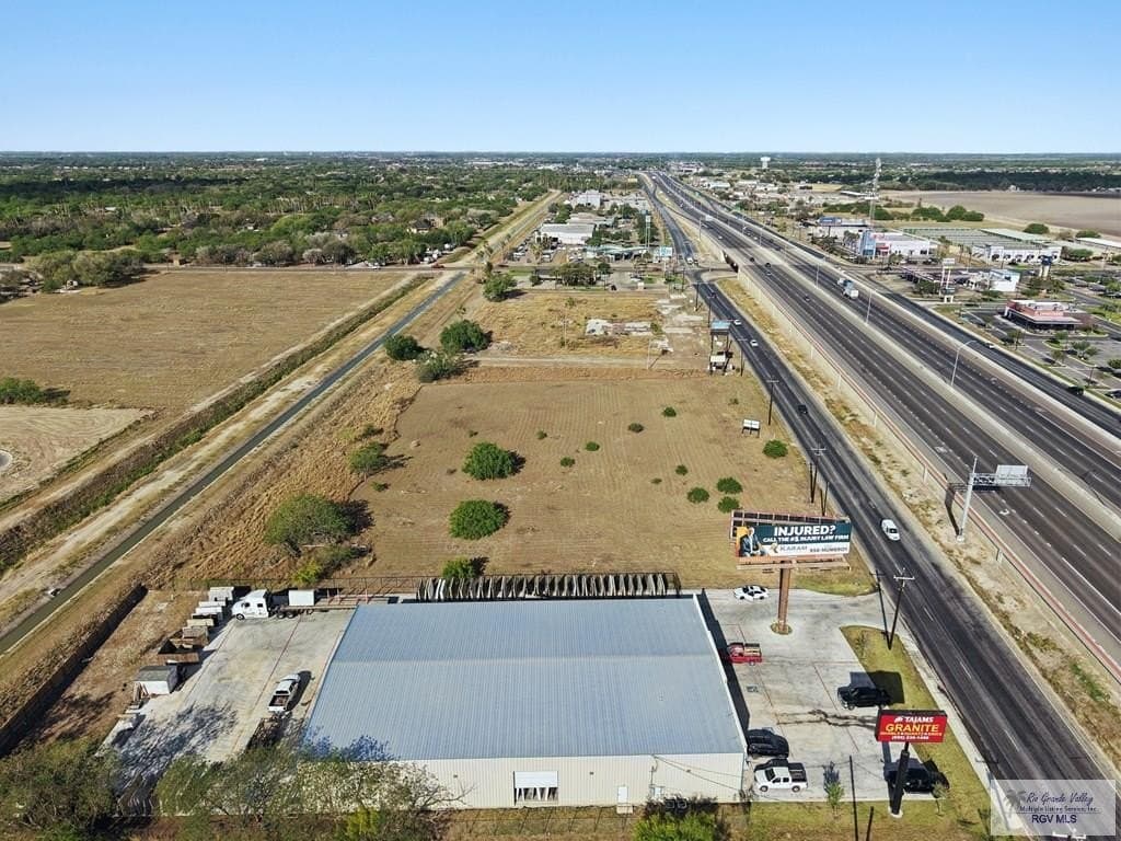 3 acres in CAMERON County gallery image 4