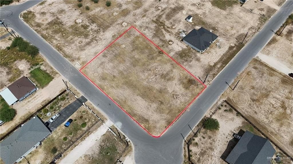 0.5 acres in Hidalgo County - photo 2
