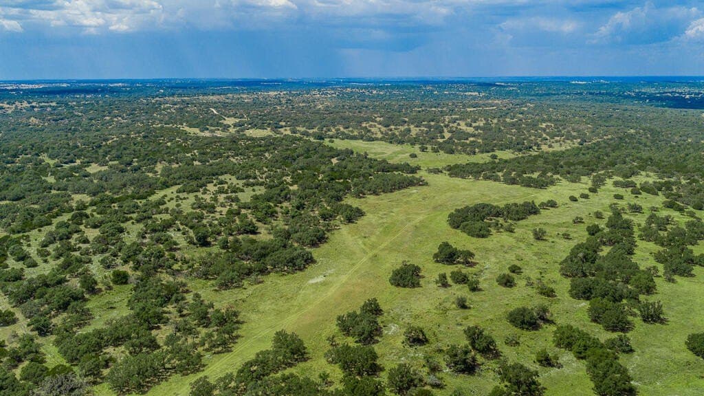 800 acres in Kimble County - photo 4