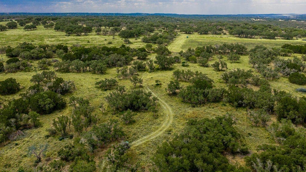 800 acres in Kimble County - photo 10