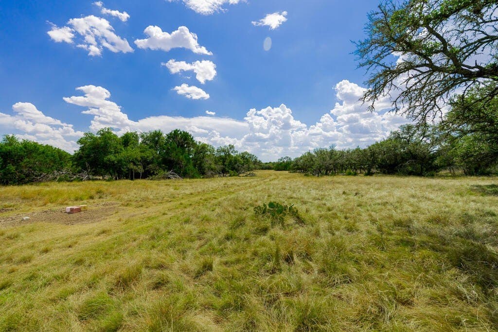 800 acres in Kimble County - photo 35