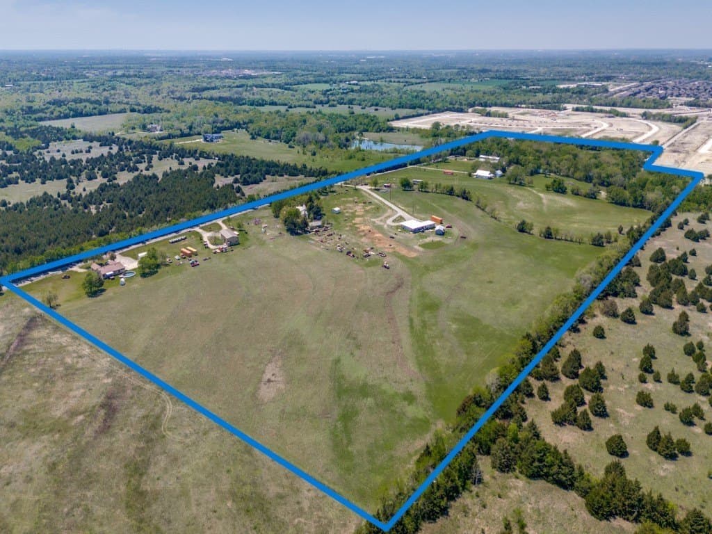 32.93 acres in Collin County - photo 33