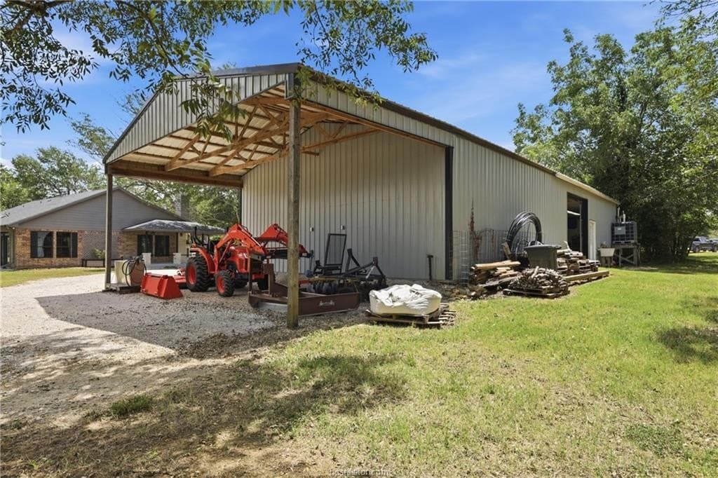 10.31 acres in Robertson County - photo 27