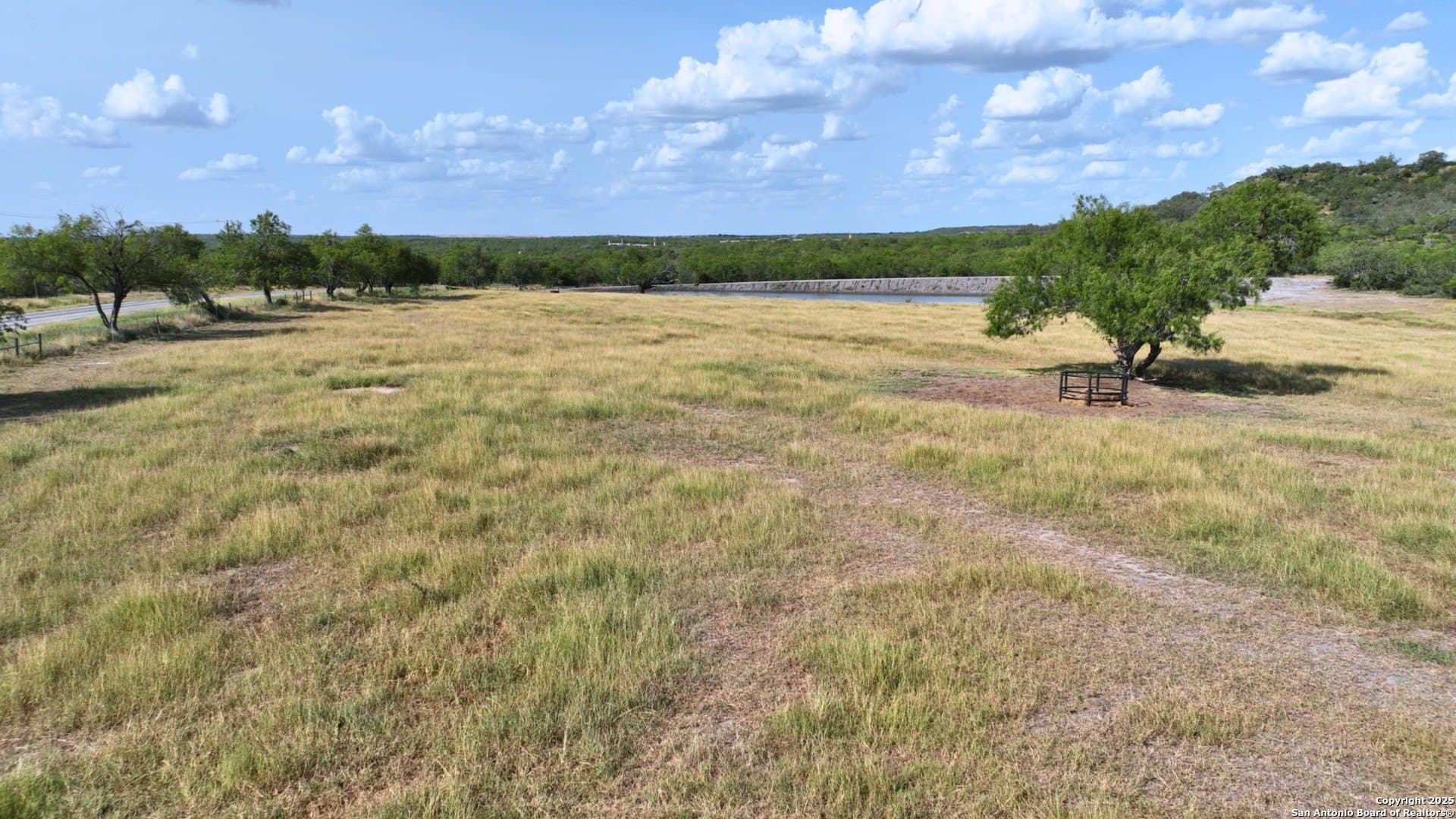 32 acres in Karnes County - photo 23