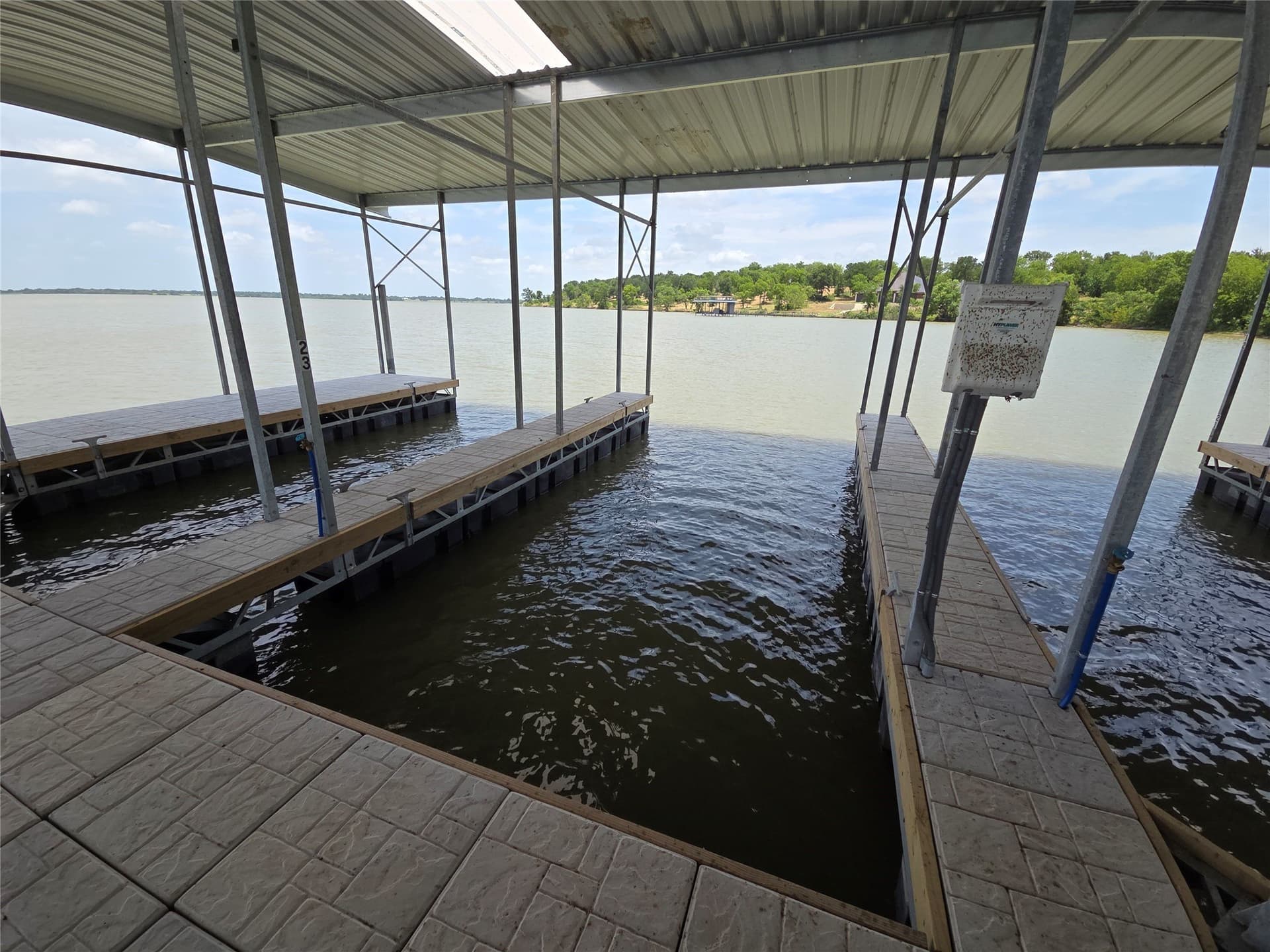 1.07 acres in Navarro County gallery image 4