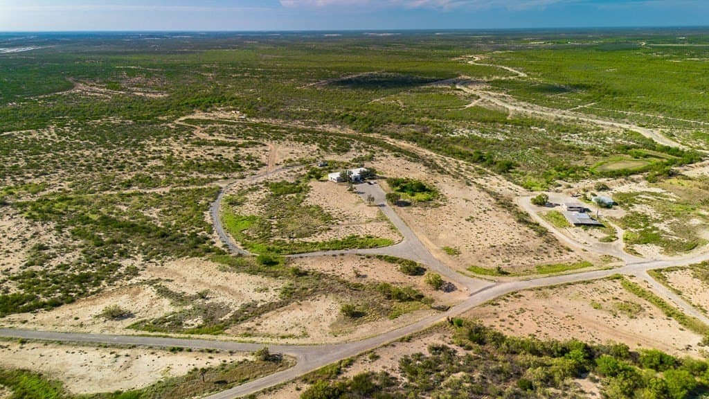 80 acres in Maverick County gallery image 2
